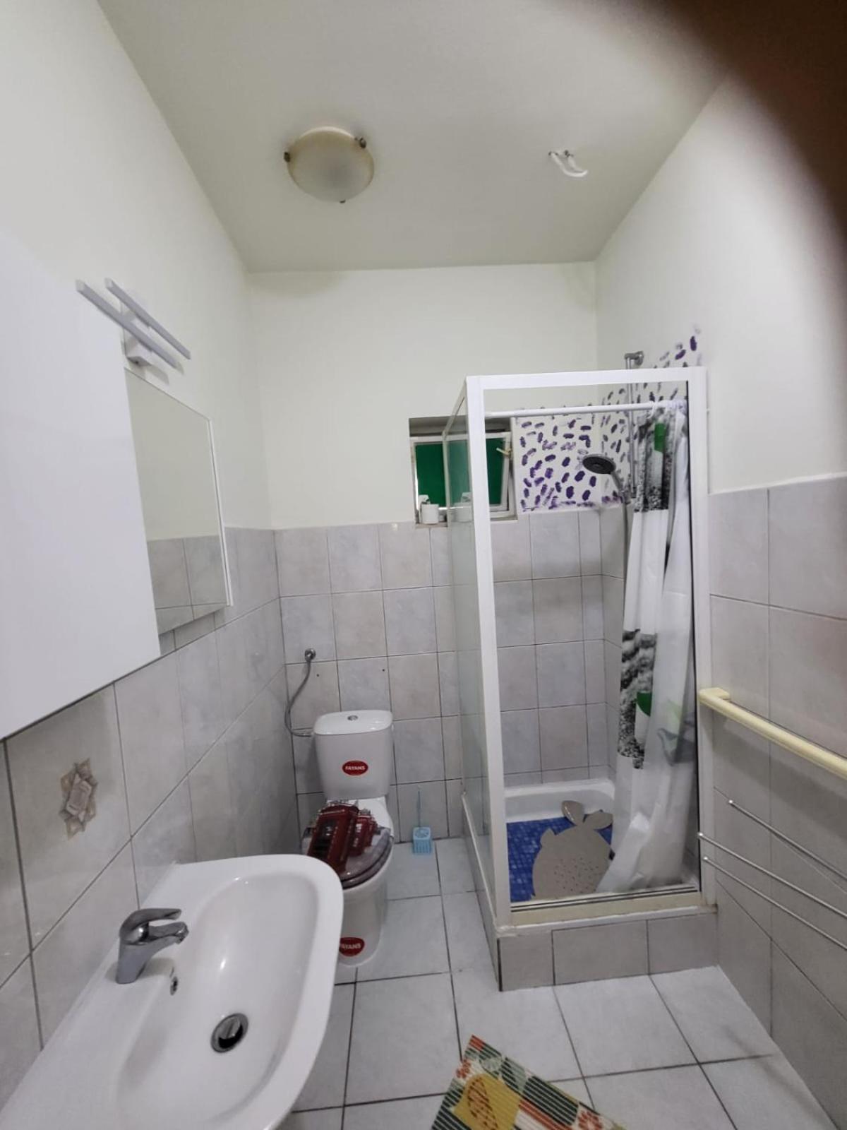 Apartments Pula With Private Parking Self Check In Exterior photo